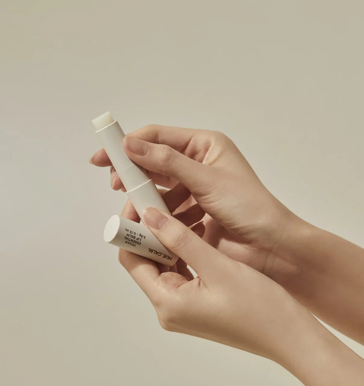 Hue Calm Vegan Essential Lip Balm